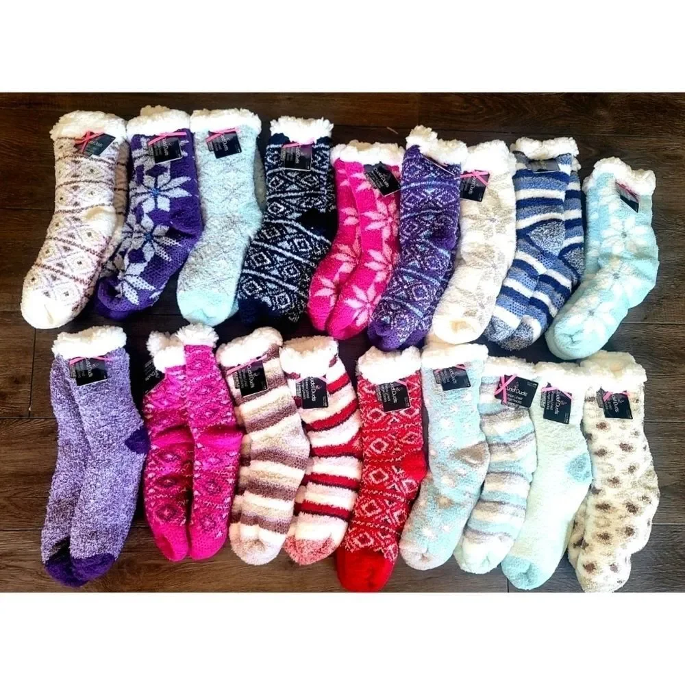 Cuddli Dud Socks! 🧦 Softest socks ever!! 1 Pair Left!! Brown/White